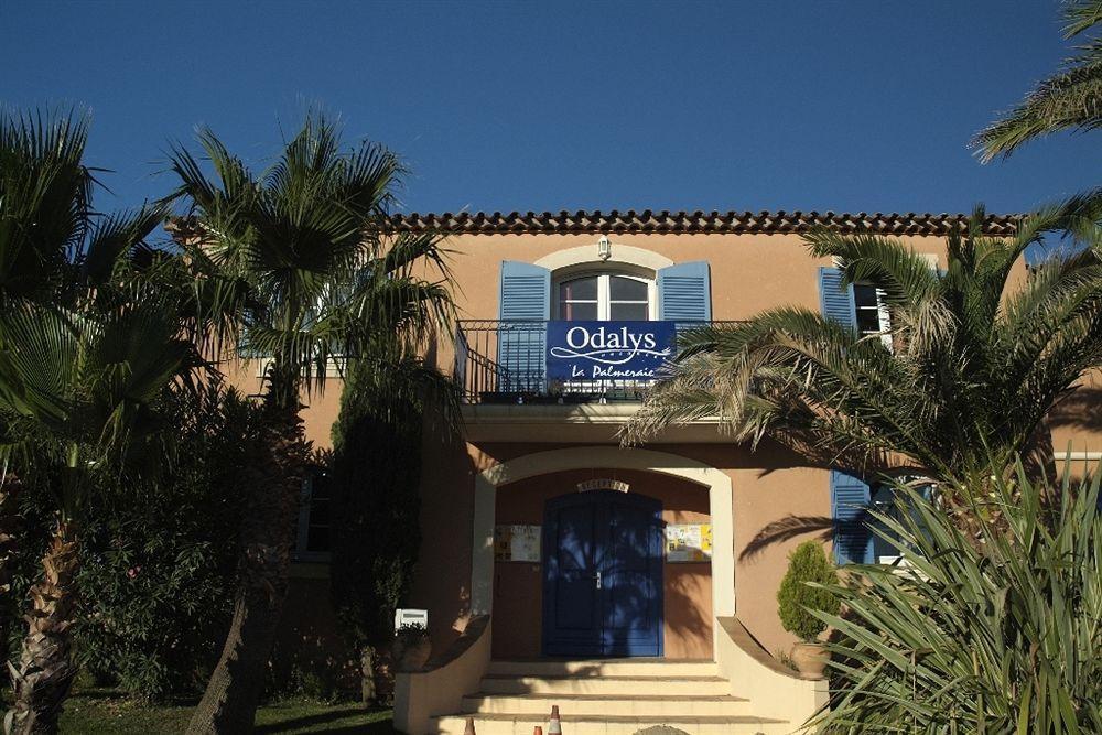 Residence Odalys La Palmeraie Grimaud Buitenkant foto