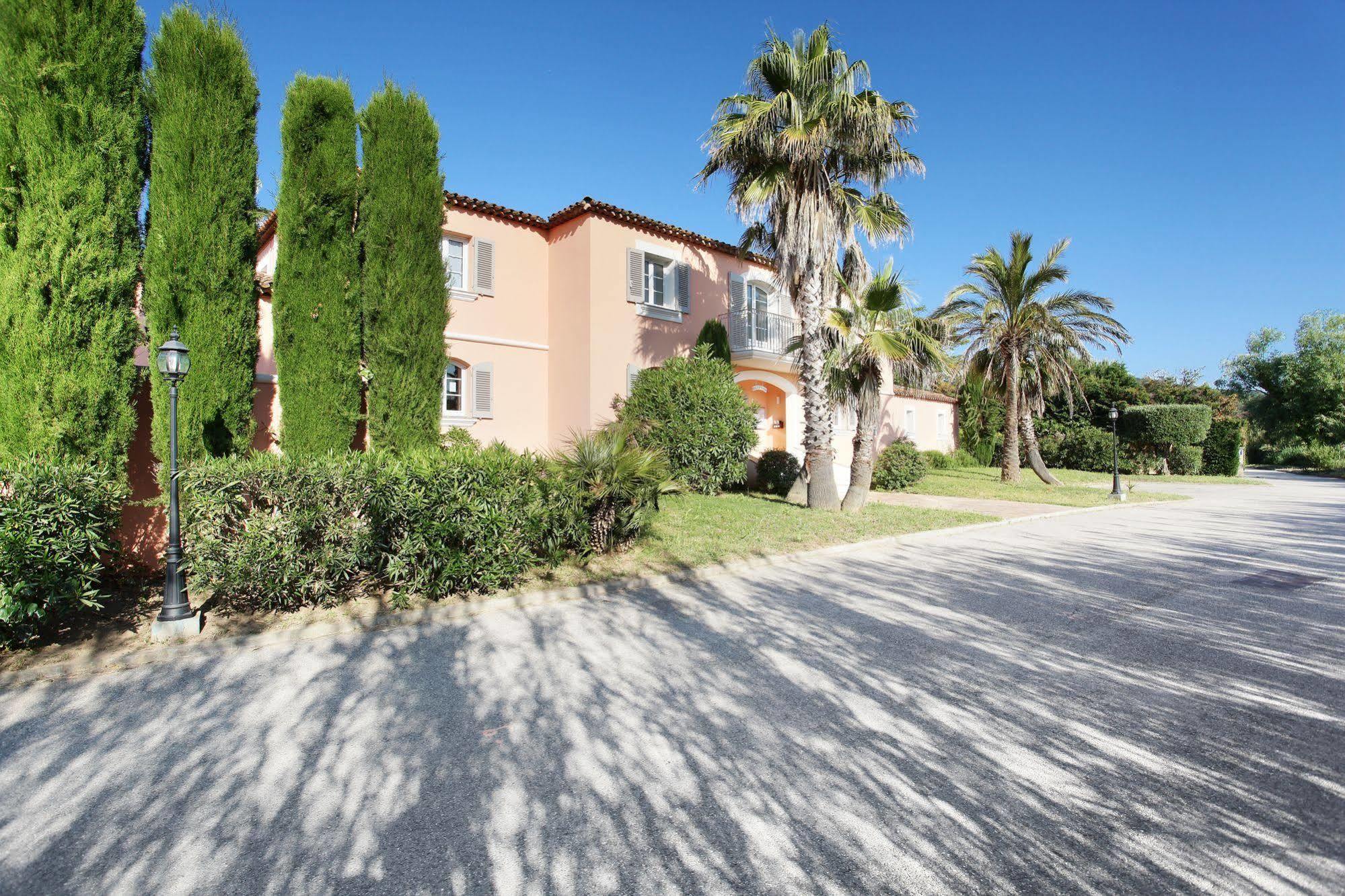 Residence Odalys La Palmeraie Grimaud Buitenkant foto