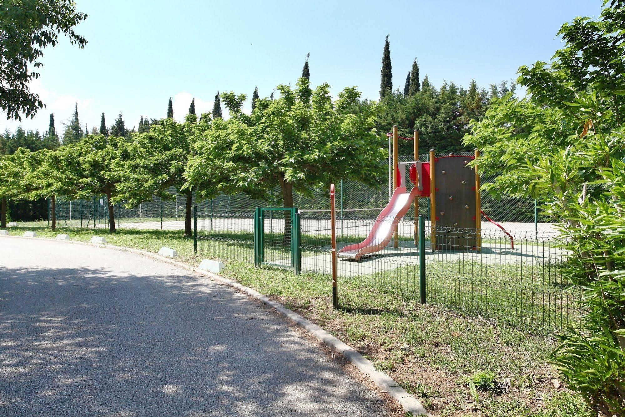 Residence Odalys La Palmeraie Grimaud Buitenkant foto